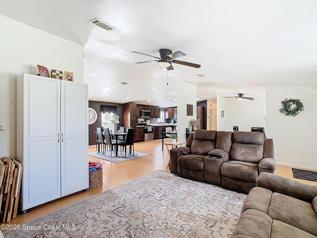 5165 Apollo Avenue, St. Cloud, FL 34773