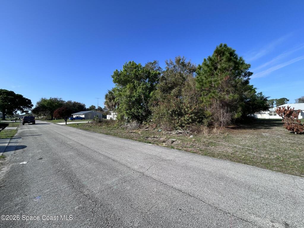 418 Cheltenham Avenue, Palm Bay, FL 32909