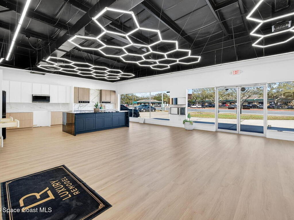 809 N Cocoa Boulevard, Cocoa, FL 32922