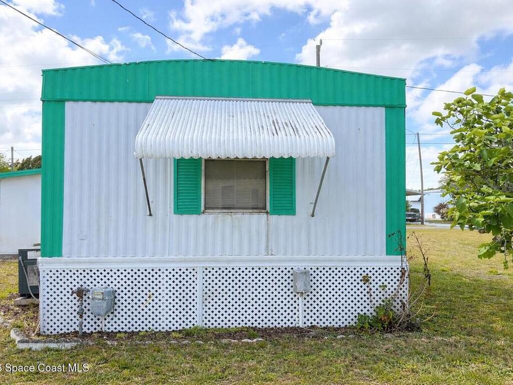 2988 Indian River Drive, Palm Bay, FL 32905