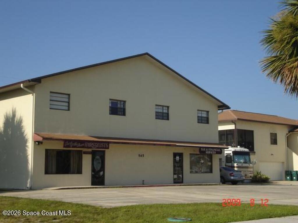 565 Jackson Avenue, Satellite Beach, FL 32937
