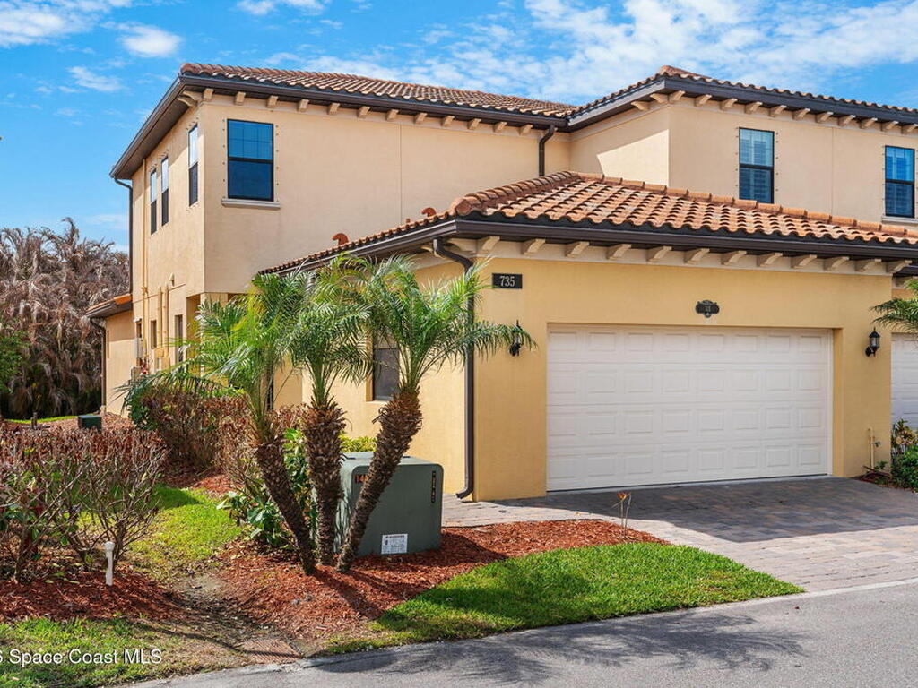 735 Lanai Circle, Melbourne, FL 32937