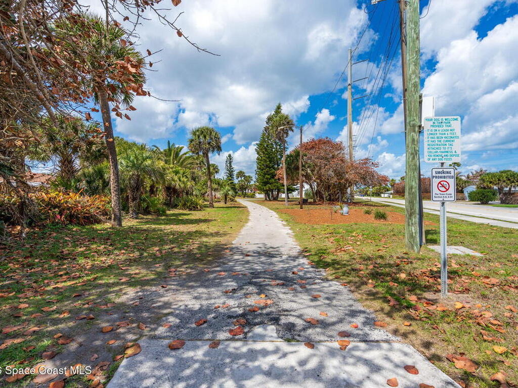 1318 S Miramar Avenue, Indialantic, FL 32903