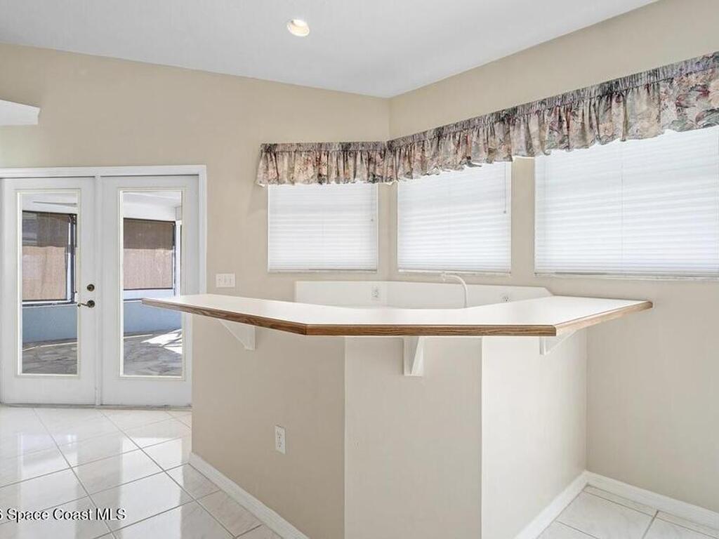 1085 Old Parsonage Drive, Merritt Island, FL 32952