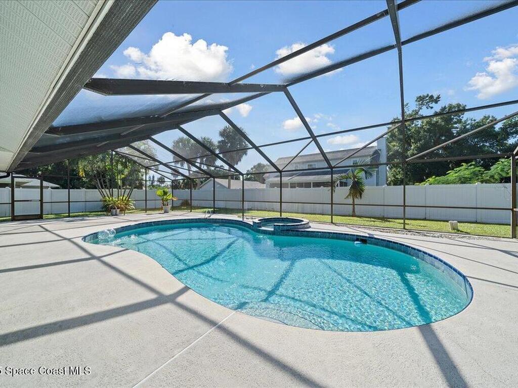 1085 Old Parsonage Drive, Merritt Island, FL 32952