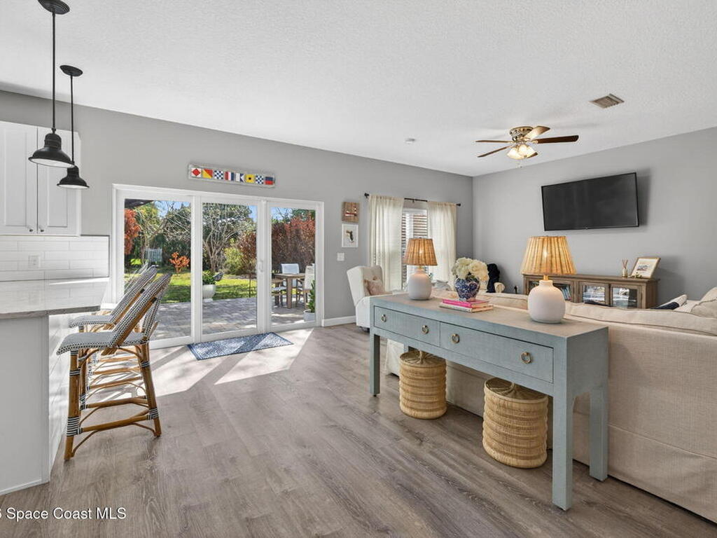 1046 N Tropical Trail, Merritt Island, FL 32953