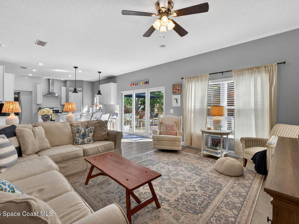 1046 N Tropical Trail, Merritt Island, FL 32953