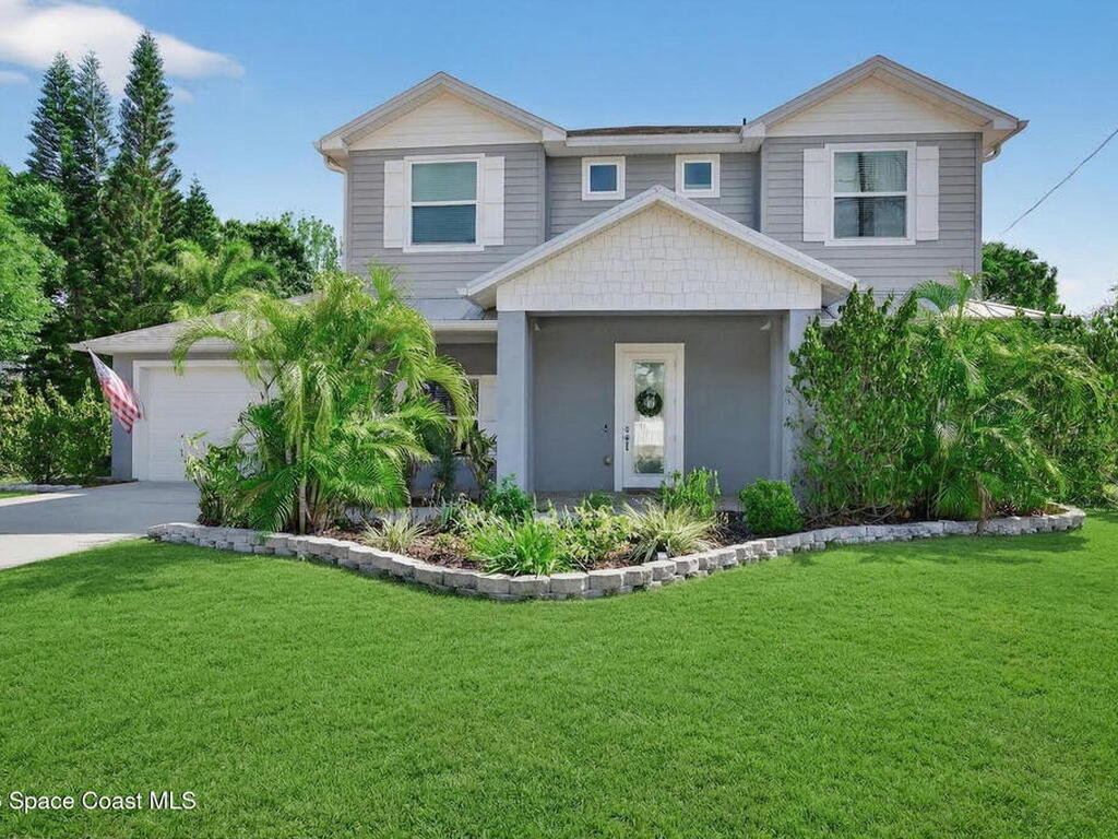 1046 N Tropical Trail, Merritt Island, FL 32953