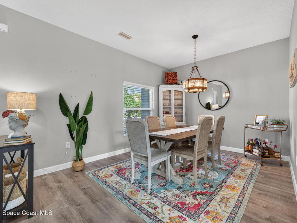 1046 N Tropical Trail, Merritt Island, FL 32953