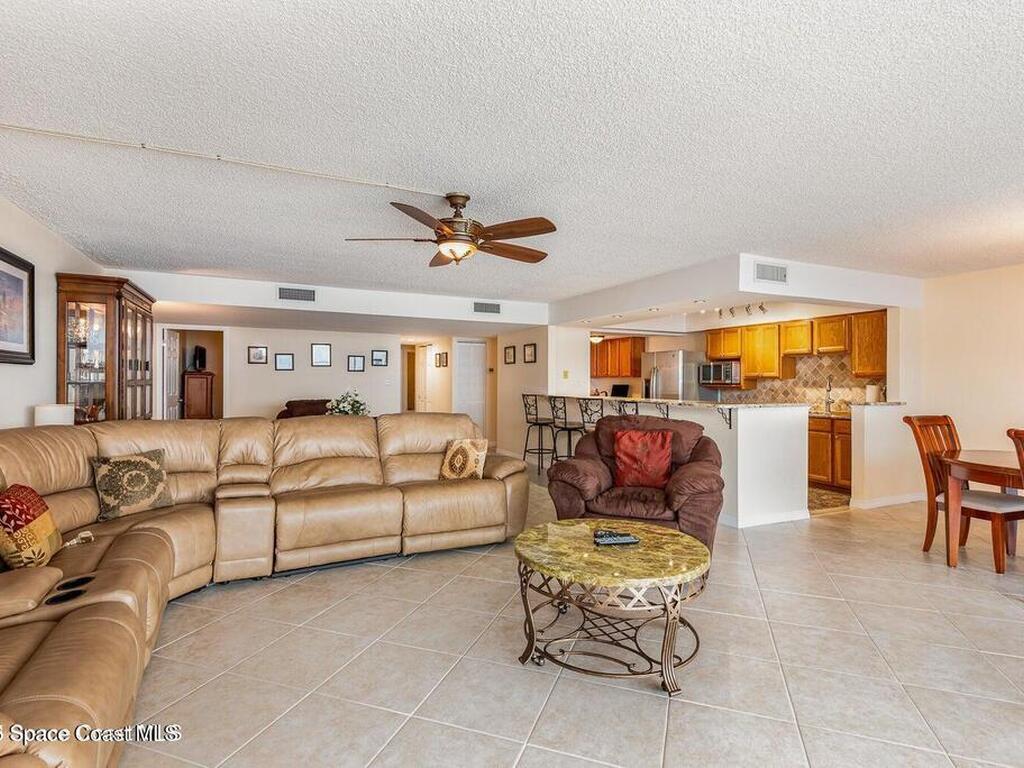 525 Indian River Avenue, Titusville, FL 32796