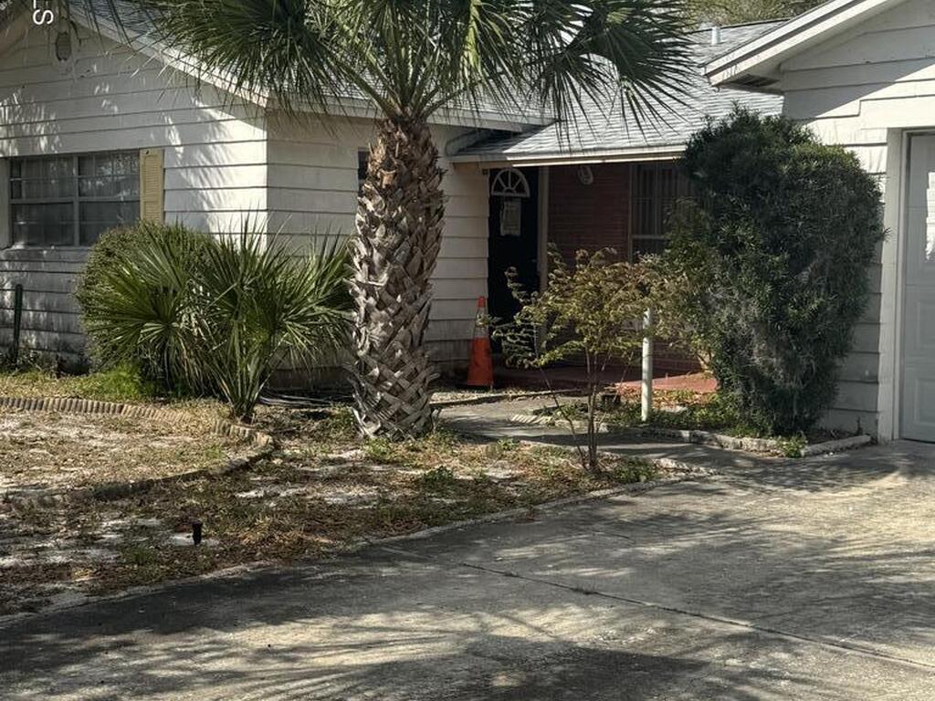 1525 Tarpon Street, Merritt Island, FL 32952