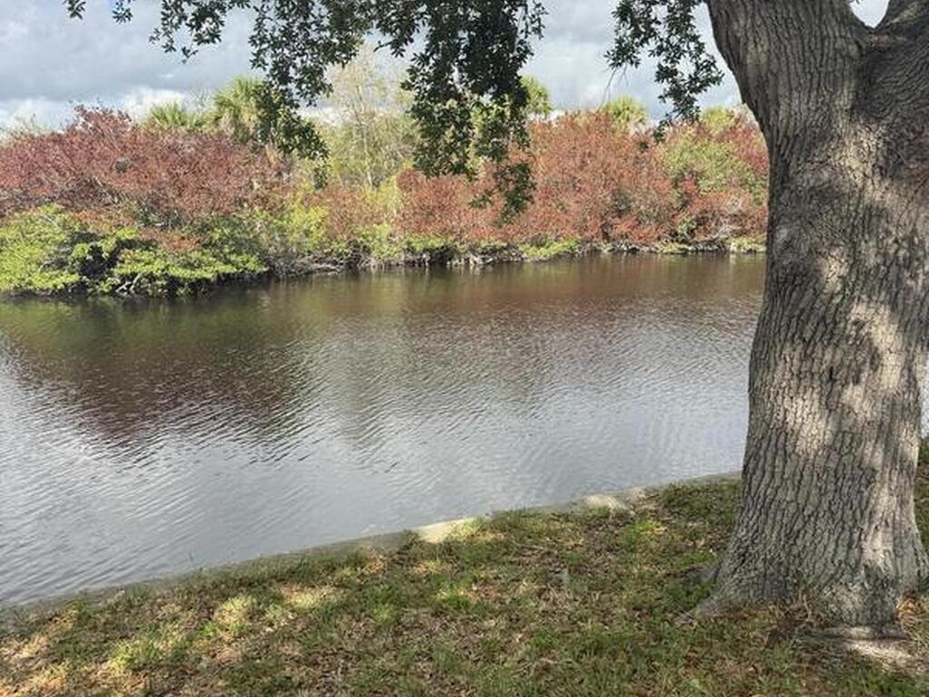 1525 Tarpon Street, Merritt Island, FL 32952