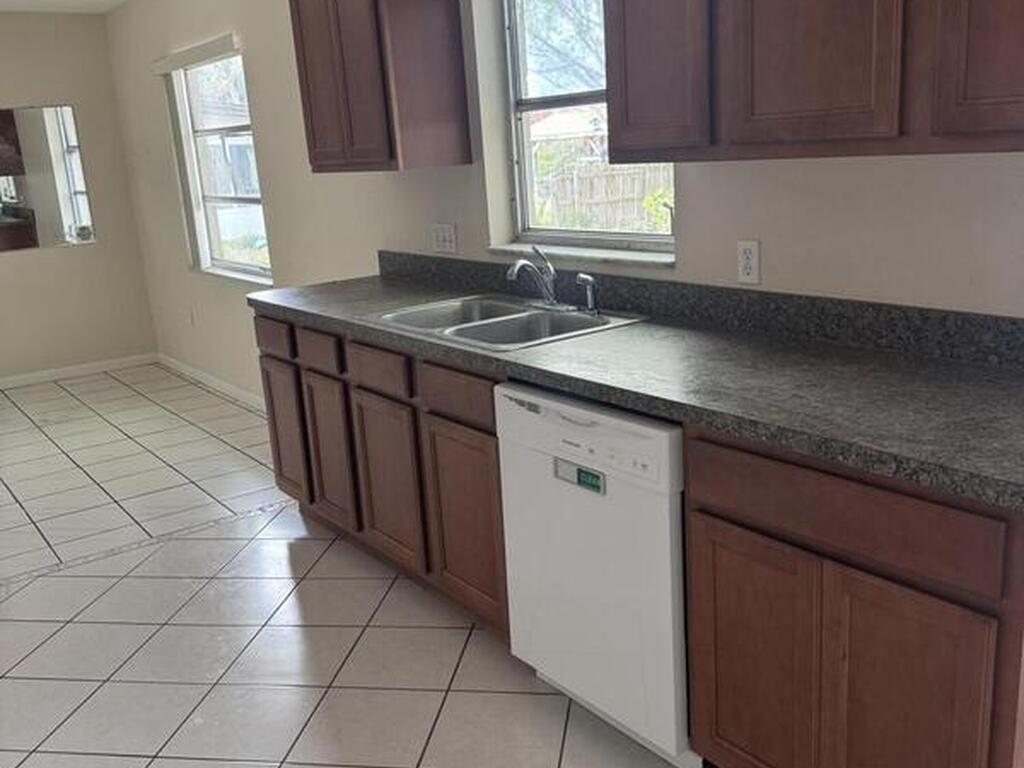 1525 Tarpon Street, Merritt Island, FL 32952
