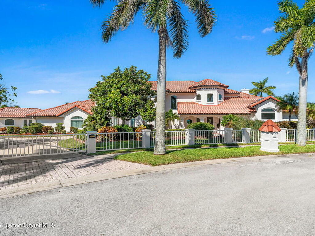 1840 Harbor Point Drive, Merritt Island, FL 32952