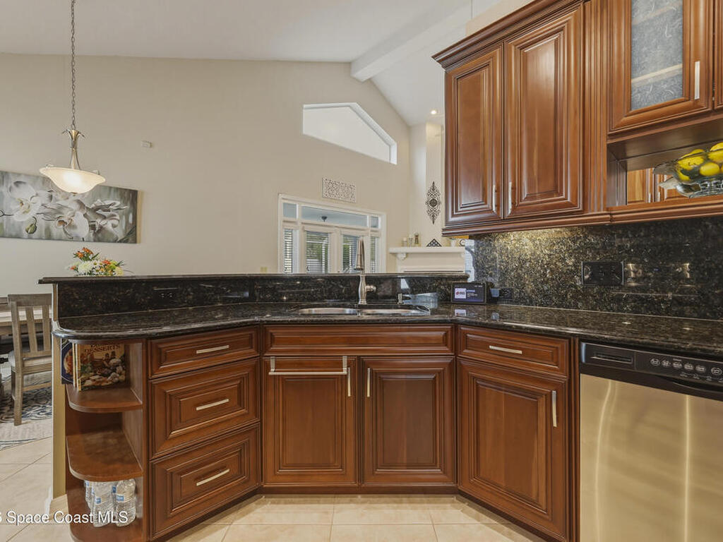 427 Heathrow Circle, Rockledge, FL 32955