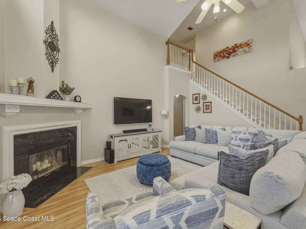 427 Heathrow Circle, Rockledge, FL 32955