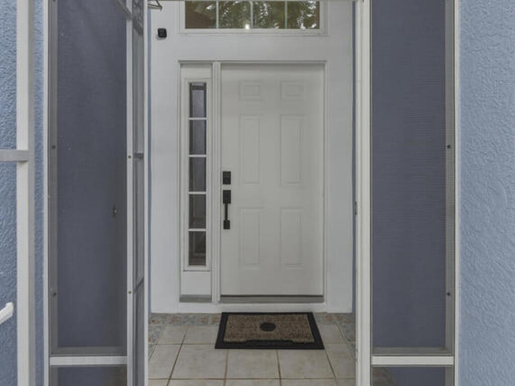 427 Heathrow Circle, Rockledge, FL 32955