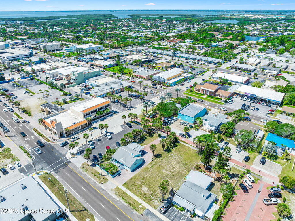 118 N Atlantic Avenue, Cocoa Beach, FL 32931