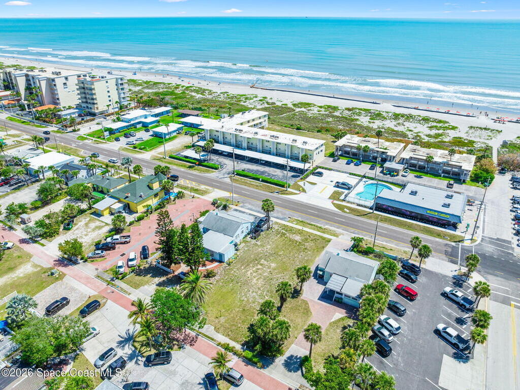 118 N Atlantic Avenue, Cocoa Beach, FL 32931