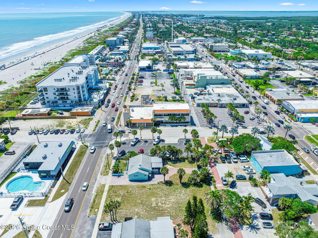 118 N Atlantic Avenue, Cocoa Beach, FL 32931