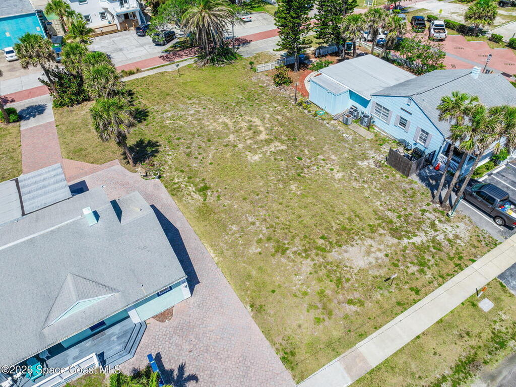 118 N Atlantic Avenue, Cocoa Beach, FL 32931