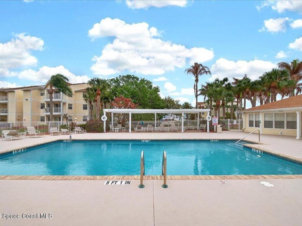 650 Island Club Court, Indialantic, FL 32903