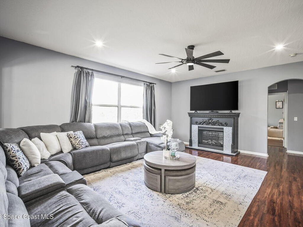 3902 Orchard Drive, Melbourne, FL 32940