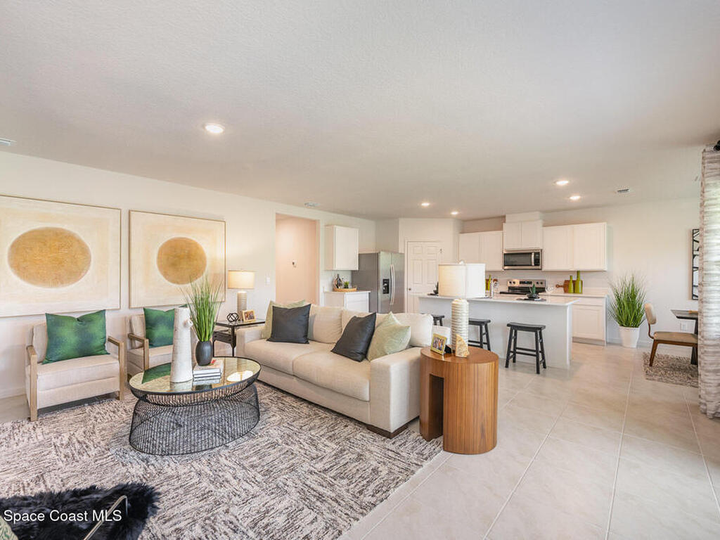 2771 Indian River Parkway, Mims, FL 32754