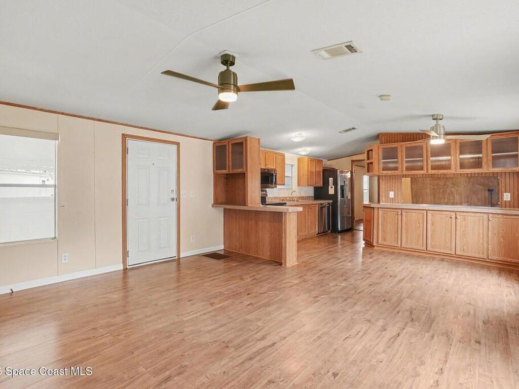 686 Sunrise Court, Palm Bay, FL 32907