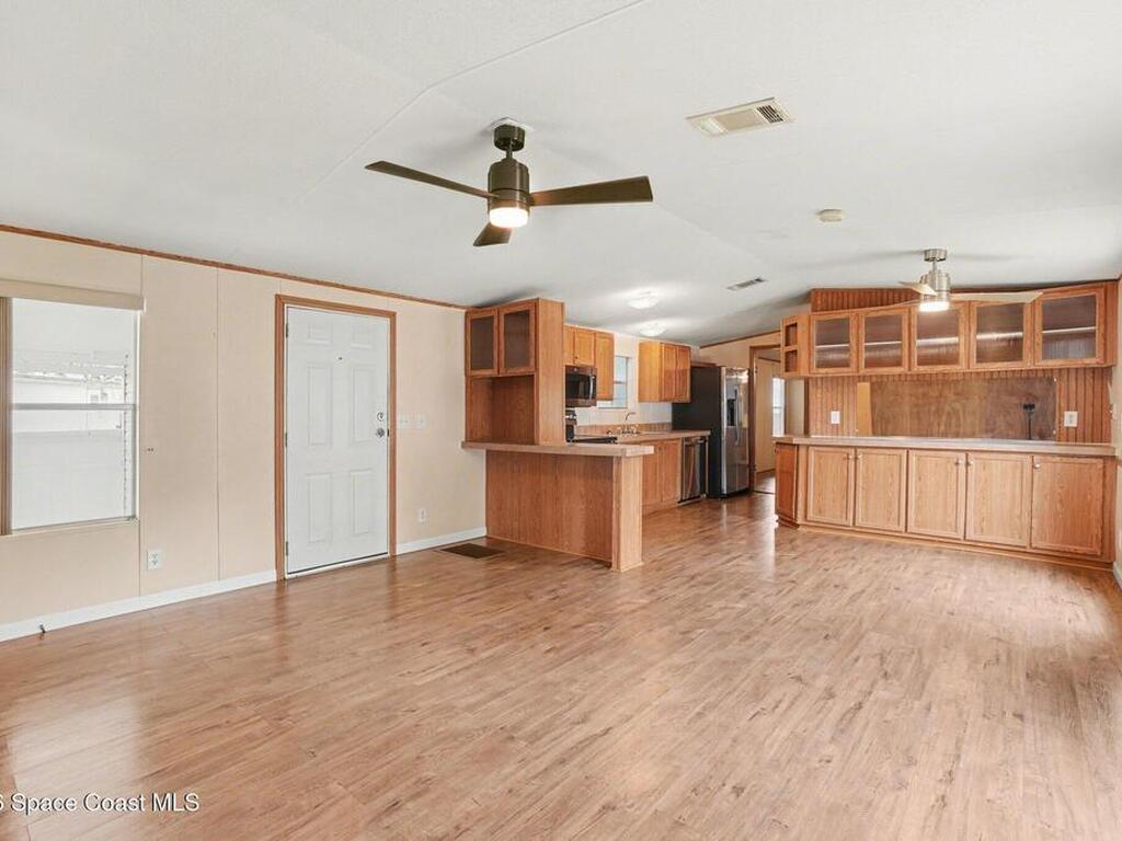 686 Sunrise Court, Palm Bay, FL 32907