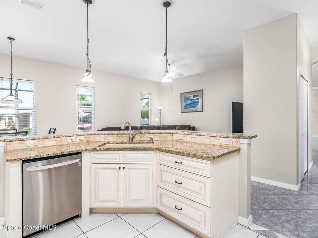 5133 Cocoplum Avenue, Melbourne, FL 32940
