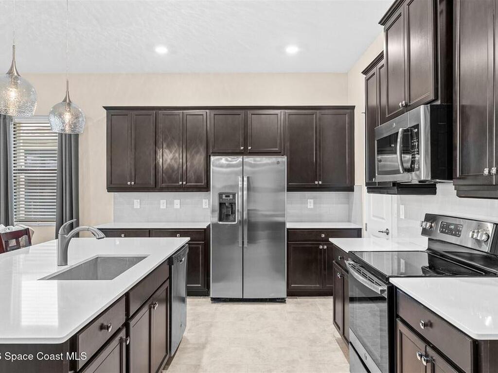 2303 Great Belt Circle, Melbourne, FL 32940