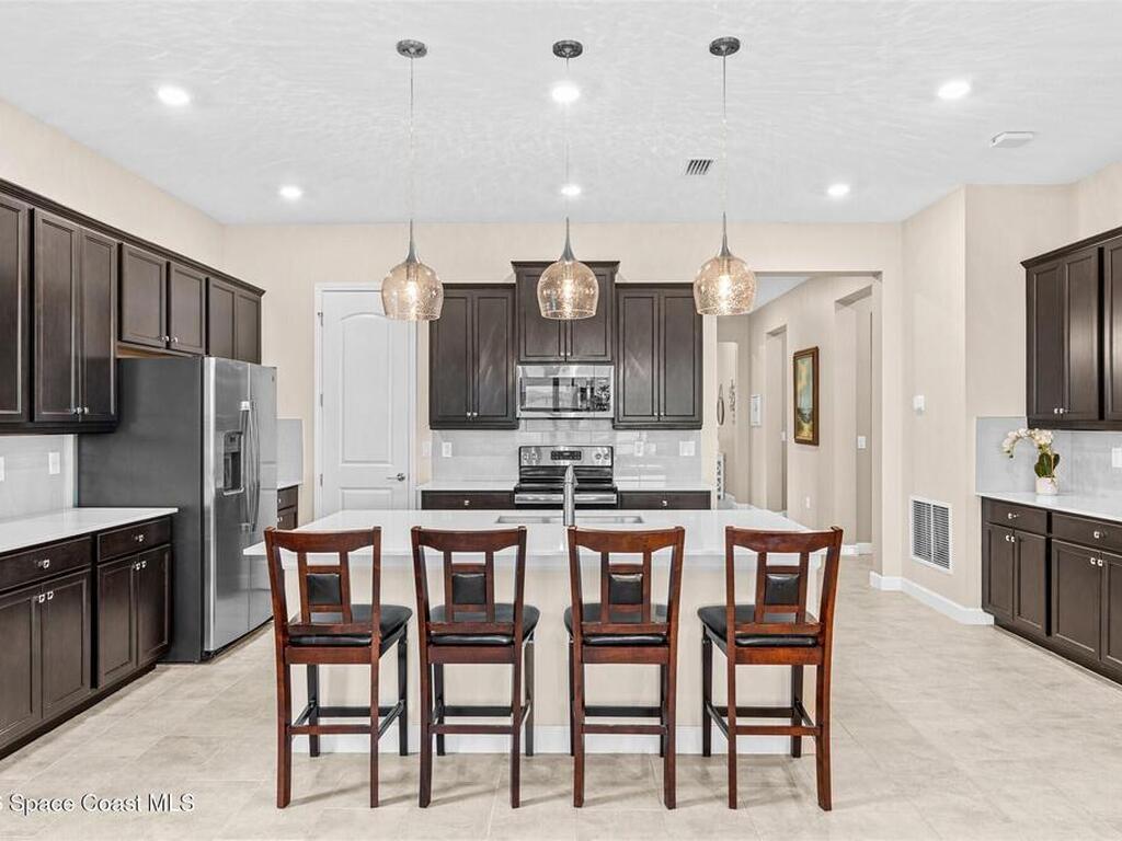 2303 Great Belt Circle, Melbourne, FL 32940