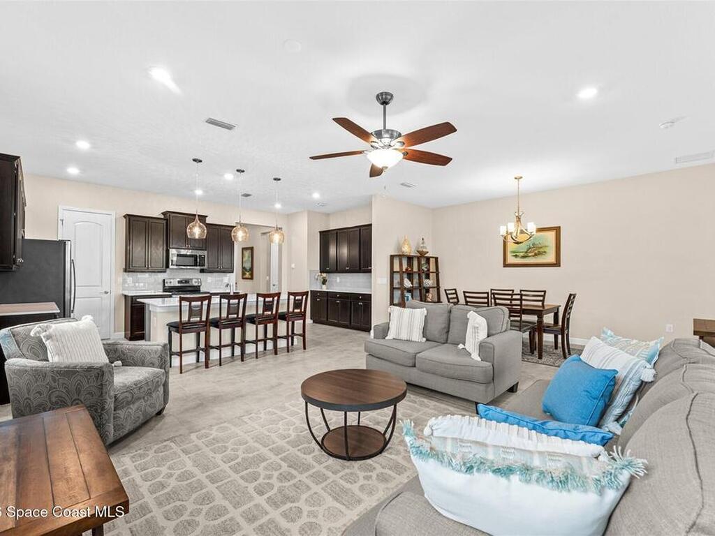 2303 Great Belt Circle, Melbourne, FL 32940