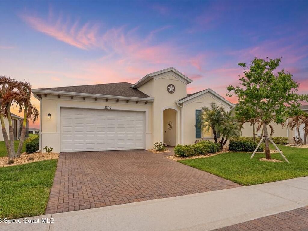 2303 Great Belt Circle, Melbourne, FL 32940