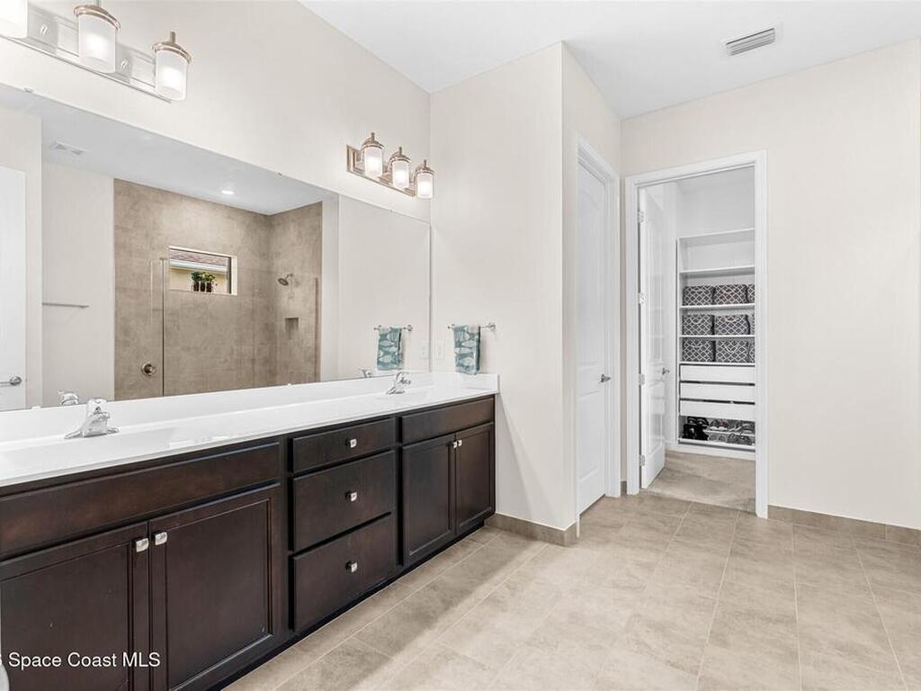 2303 Great Belt Circle, Melbourne, FL 32940