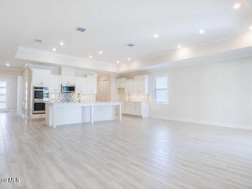608 Hightower Avenue, Satellite Beach, FL 32937