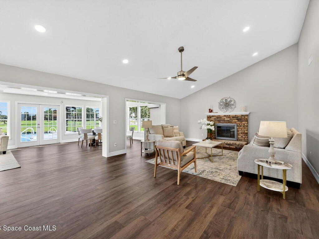 320 Olympia Court, Melbourne, FL 32940