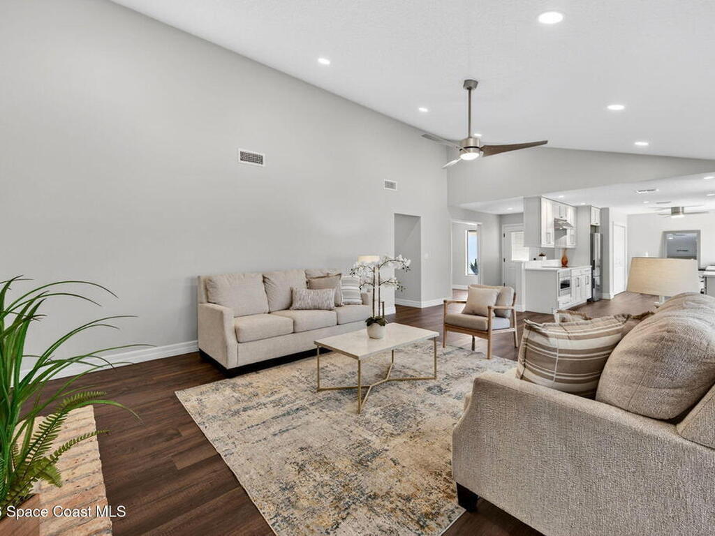 320 Olympia Court, Melbourne, FL 32940