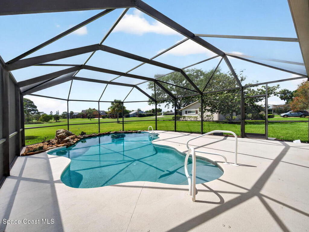 320 Olympia Court, Melbourne, FL 32940