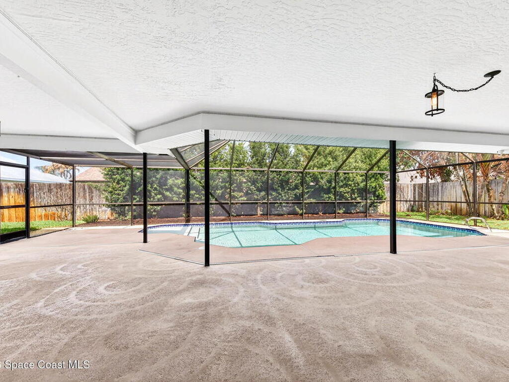 471 Tortoise View Circle, Satellite Beach, FL 32937