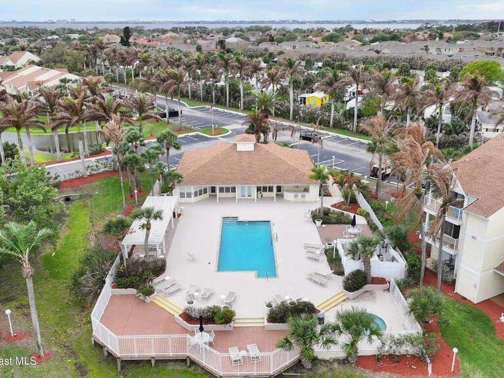 1800 Charlesmont Drive, Melbourne, FL 32903