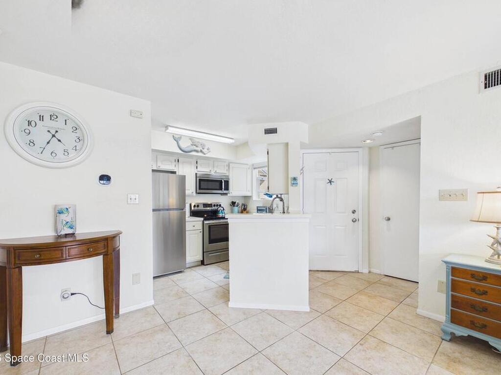 1800 Charlesmont Drive, Melbourne, FL 32903