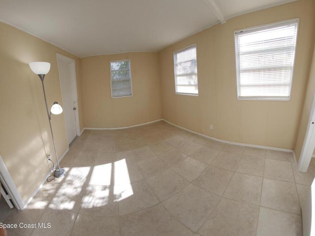 515 Palm Avenue, Merritt Island, FL 32952