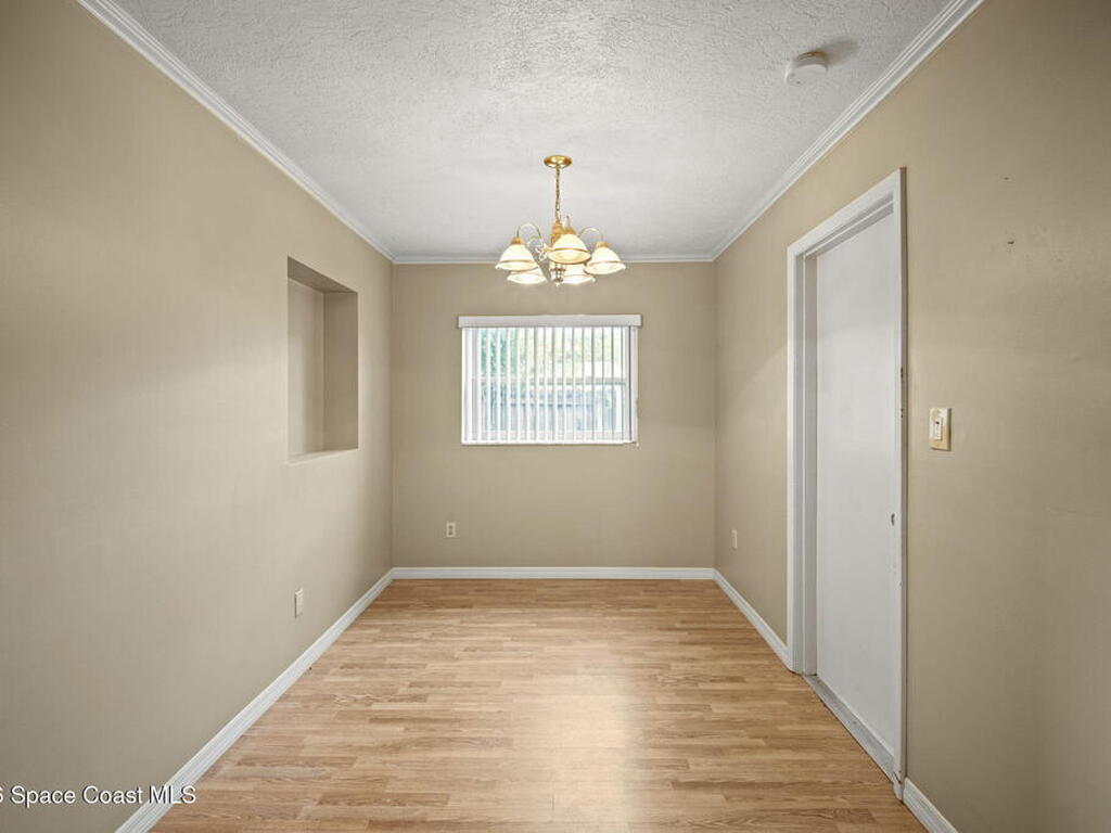 185 Moore Avenue, Merritt Island, FL 32952
