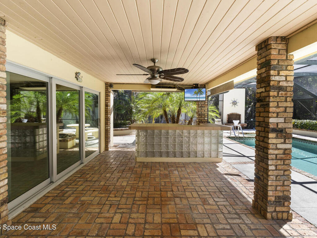 6235 4th Street, Vero Beach, FL 32968