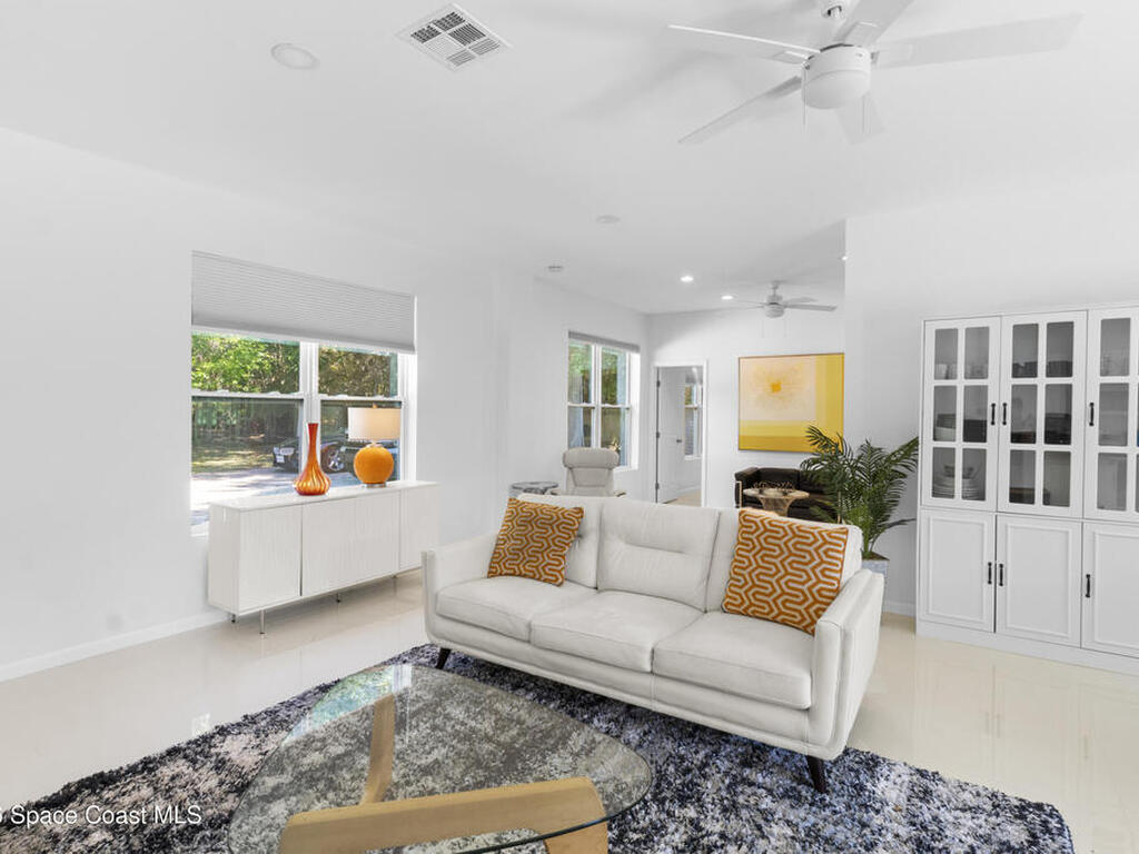 6235 4th Street, Vero Beach, FL 32968