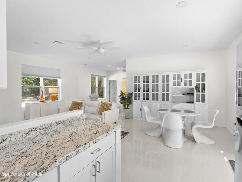 6235 4th Street, Vero Beach, FL 32968