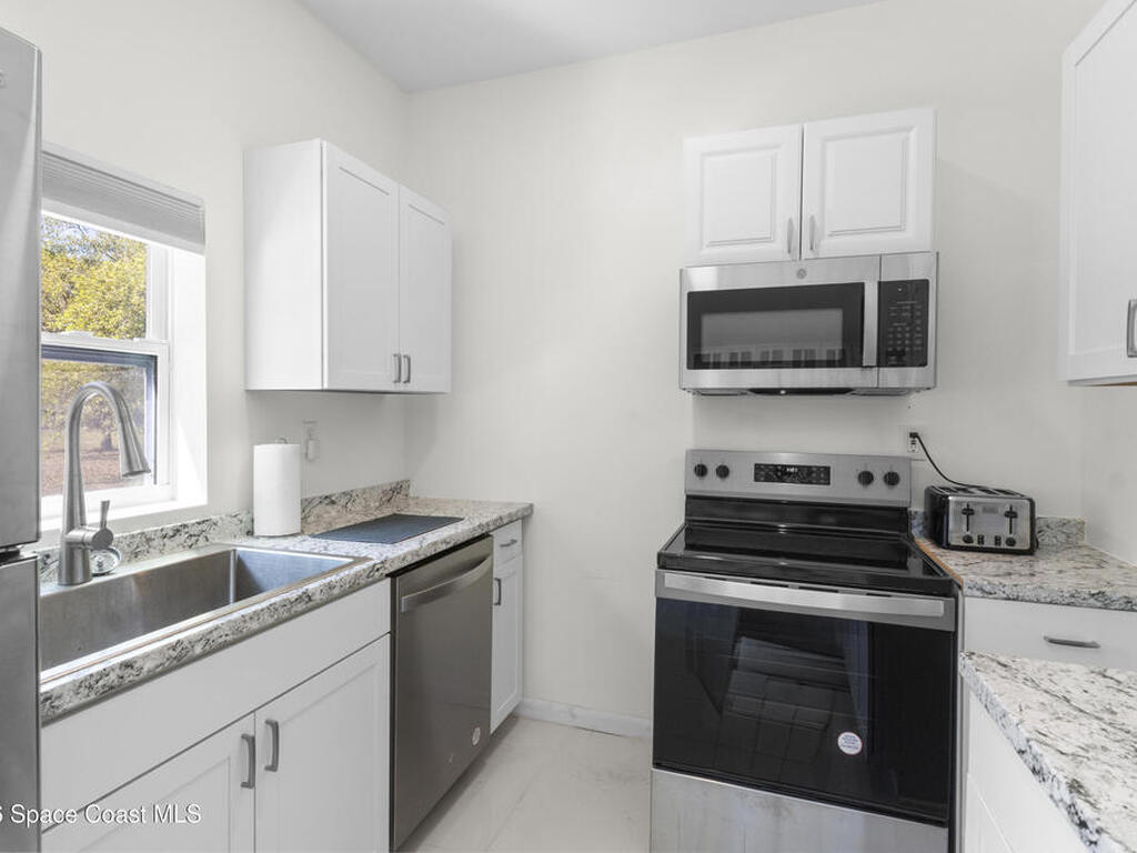 6235 4th Street, Vero Beach, FL 32968