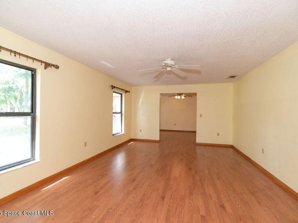 5290 Pina Vista Drive, Melbourne, FL 32934